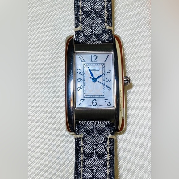 Coach Signature C Lexie Watch - Picture 2 of 10